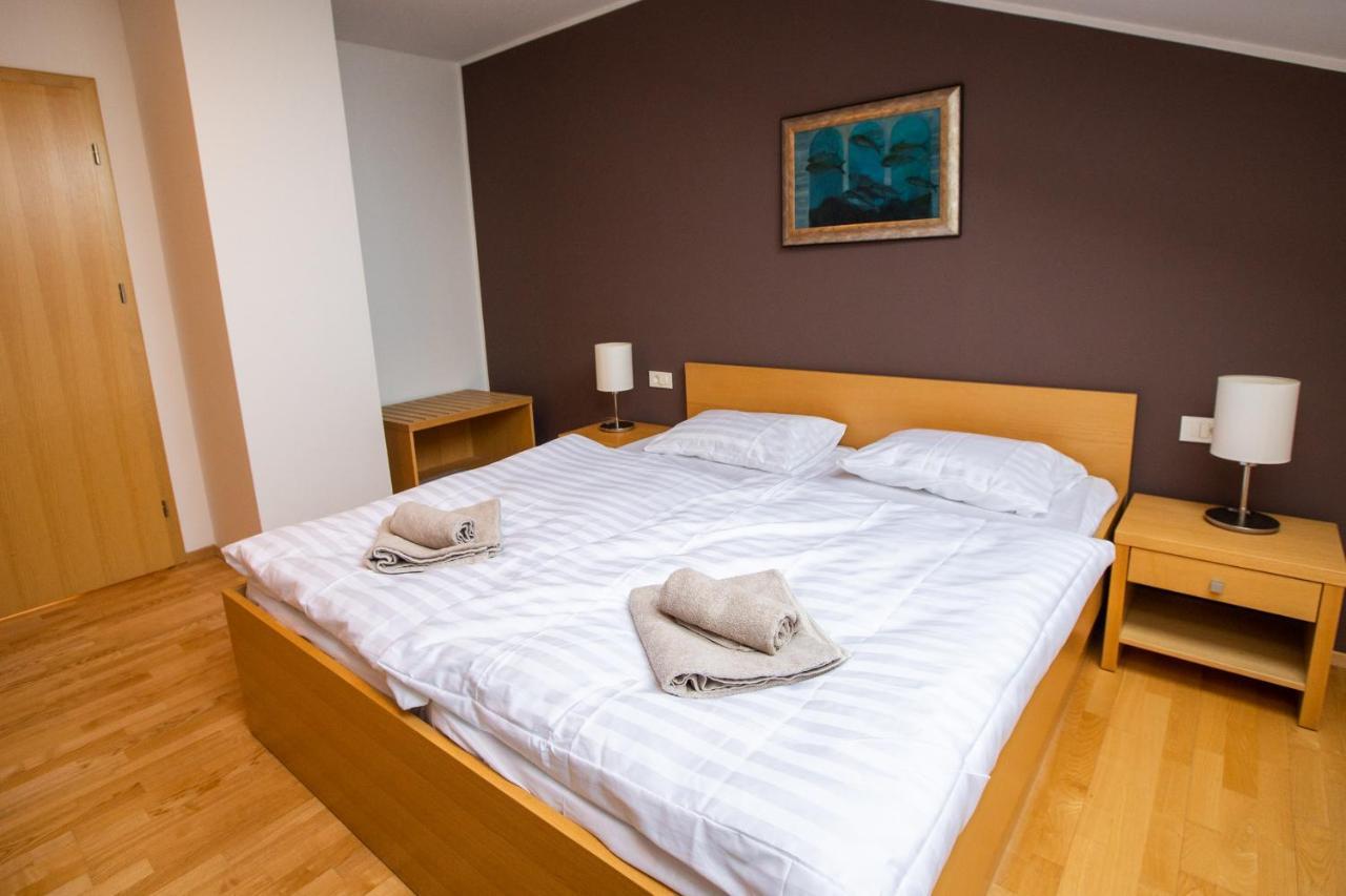 Pohorje Fox Duplex Apartment Марибор Екстериор снимка